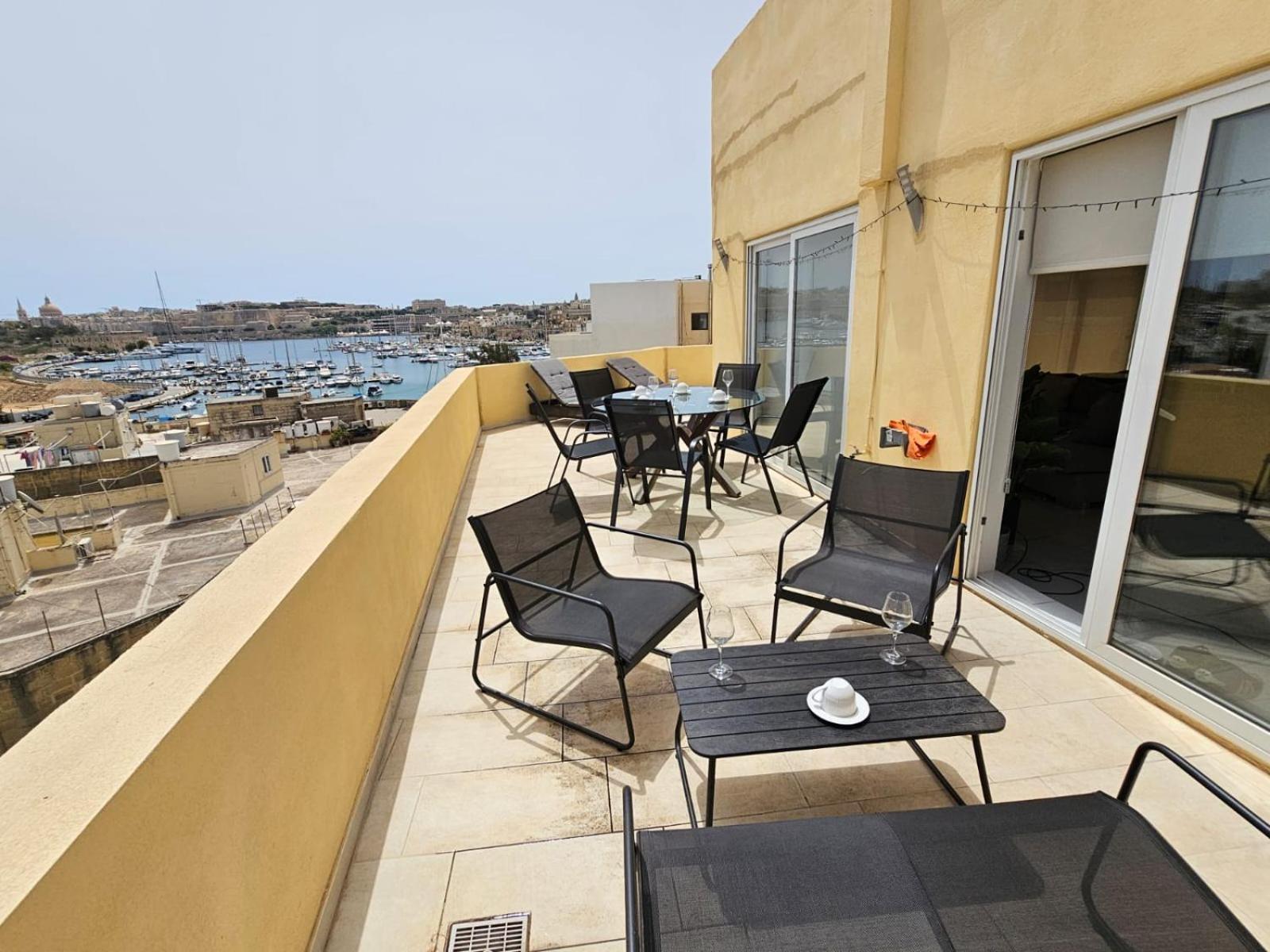 Mive Luxury Sea View Penthouse Leilighet Gzira Eksteriør bilde